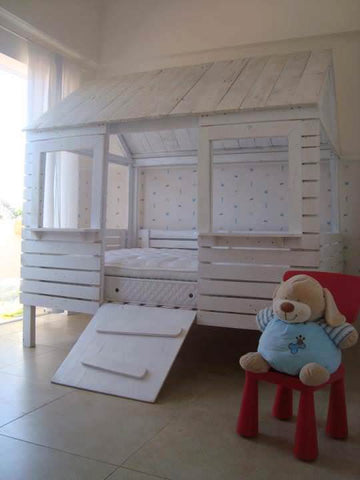 Pallet Playhouse Bed