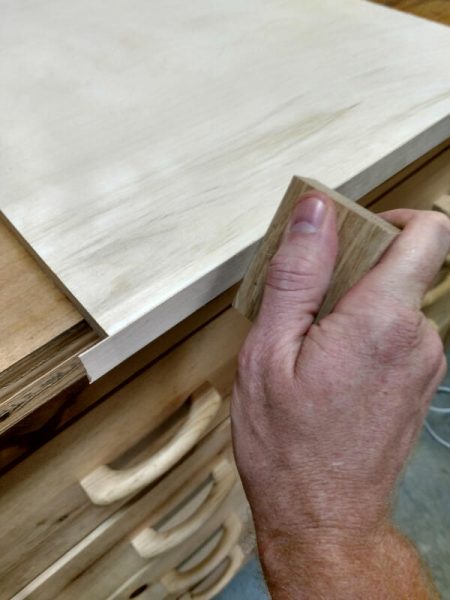 how to add veneer edge to cabinet shelf