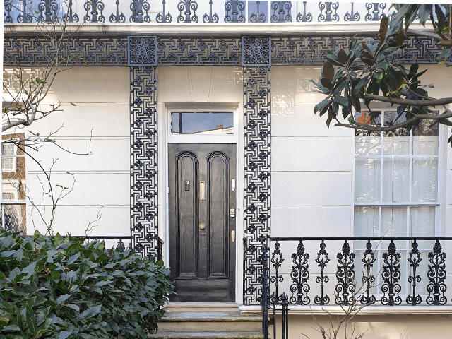 Banham lock installed in Knightsbridge